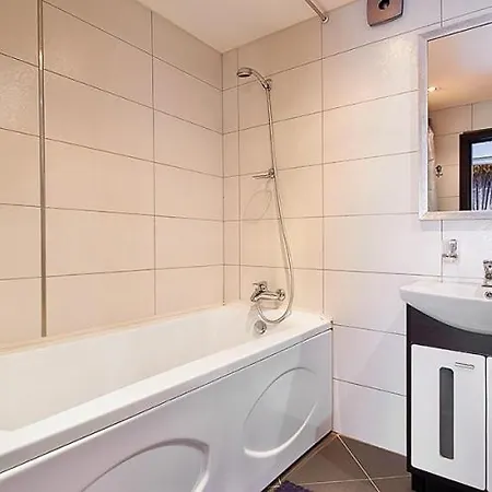 Apartment Zolotoy Kvadrat *
