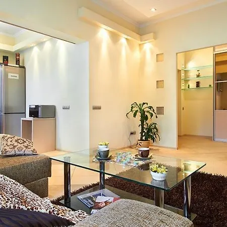 Zolotoy Kvadrat Apartment